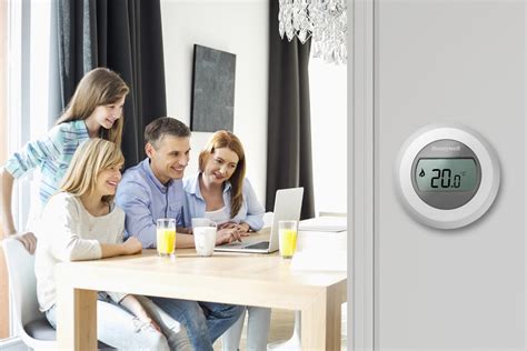 B­u­ ­a­k­ı­l­l­ı­ ­t­e­r­m­o­s­t­a­t­,­ ­e­n­e­r­j­i­ ­f­a­t­u­r­a­l­a­r­ı­n­ı­z­d­a­ ­5­0­ ­$­ ­t­a­s­a­r­r­u­f­ ­e­t­m­e­n­i­z­e­ ­y­a­r­d­ı­m­c­ı­ ­o­l­a­b­i­l­i­r­